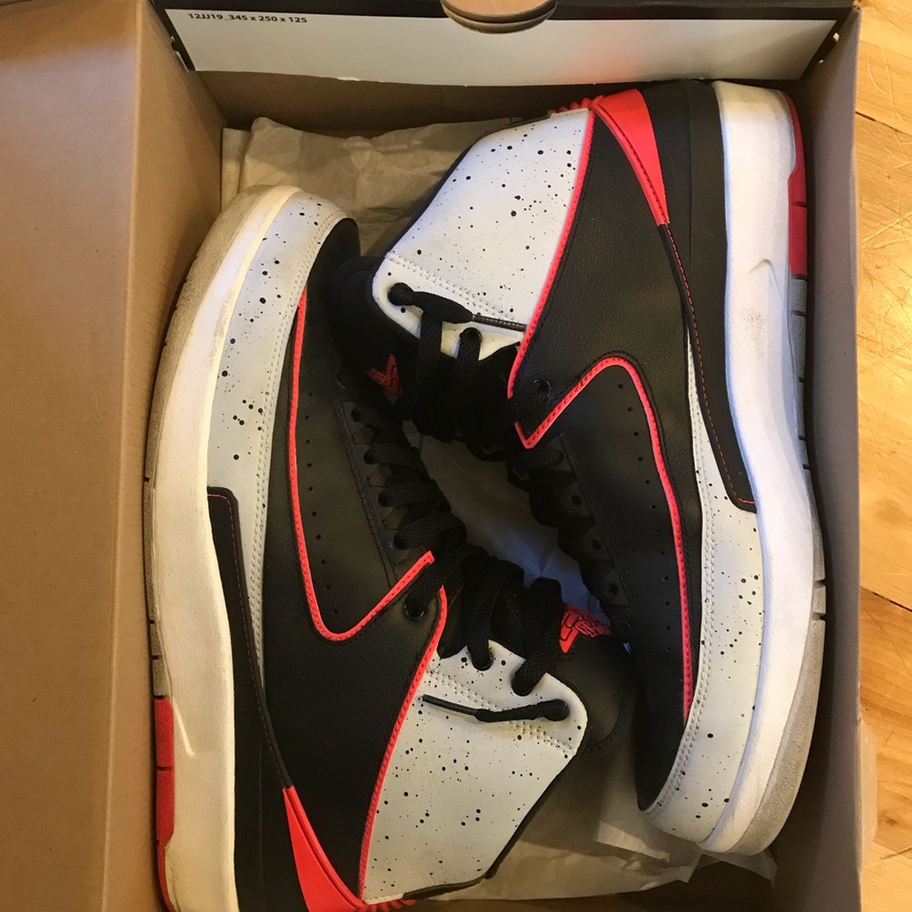 Air Jordan 2 “Infrared”
